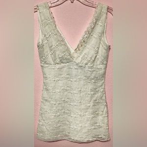 White House Black Market cream sleeveless blouse size small